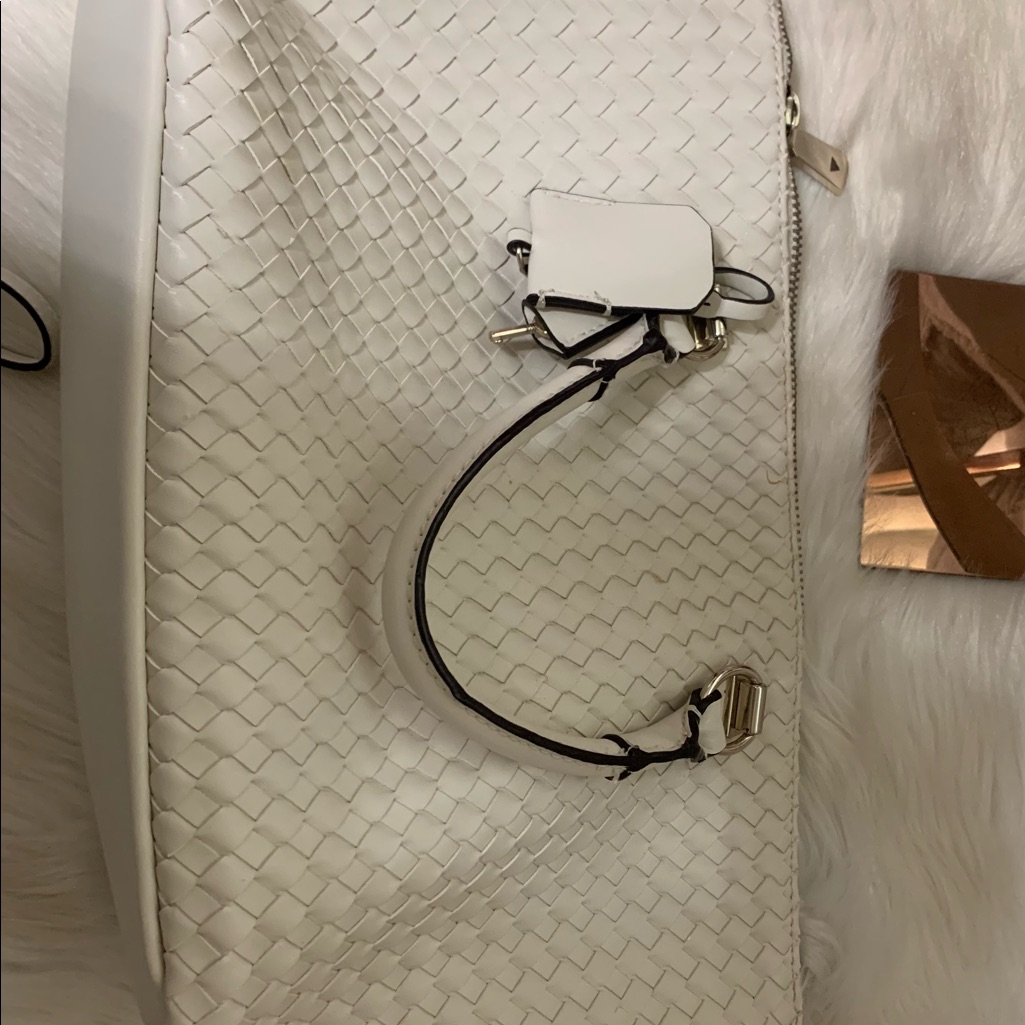 Guess Shoulder Bag And Wallet